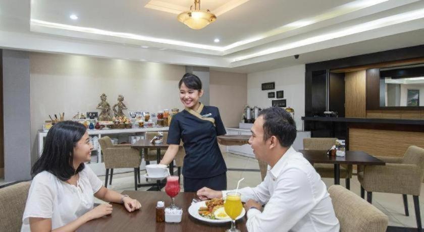 Grage Jogja Hotel Yogyakarta Exteriör bild